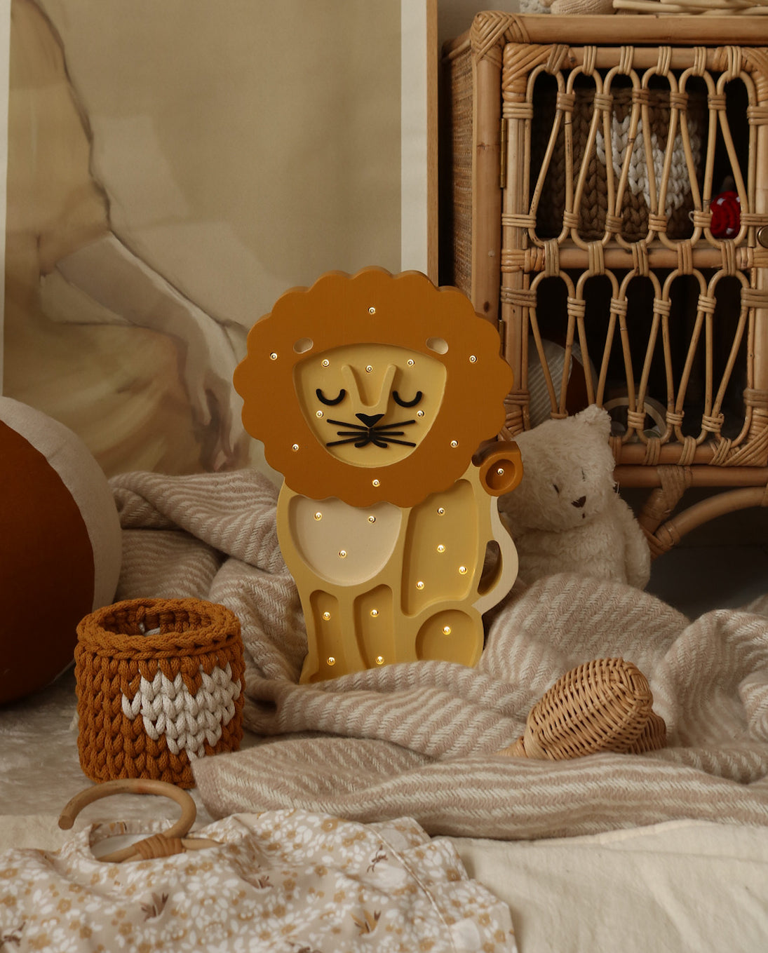 Yellow Lion Lamp – cozy wooden night light for kids, perfect baby gift