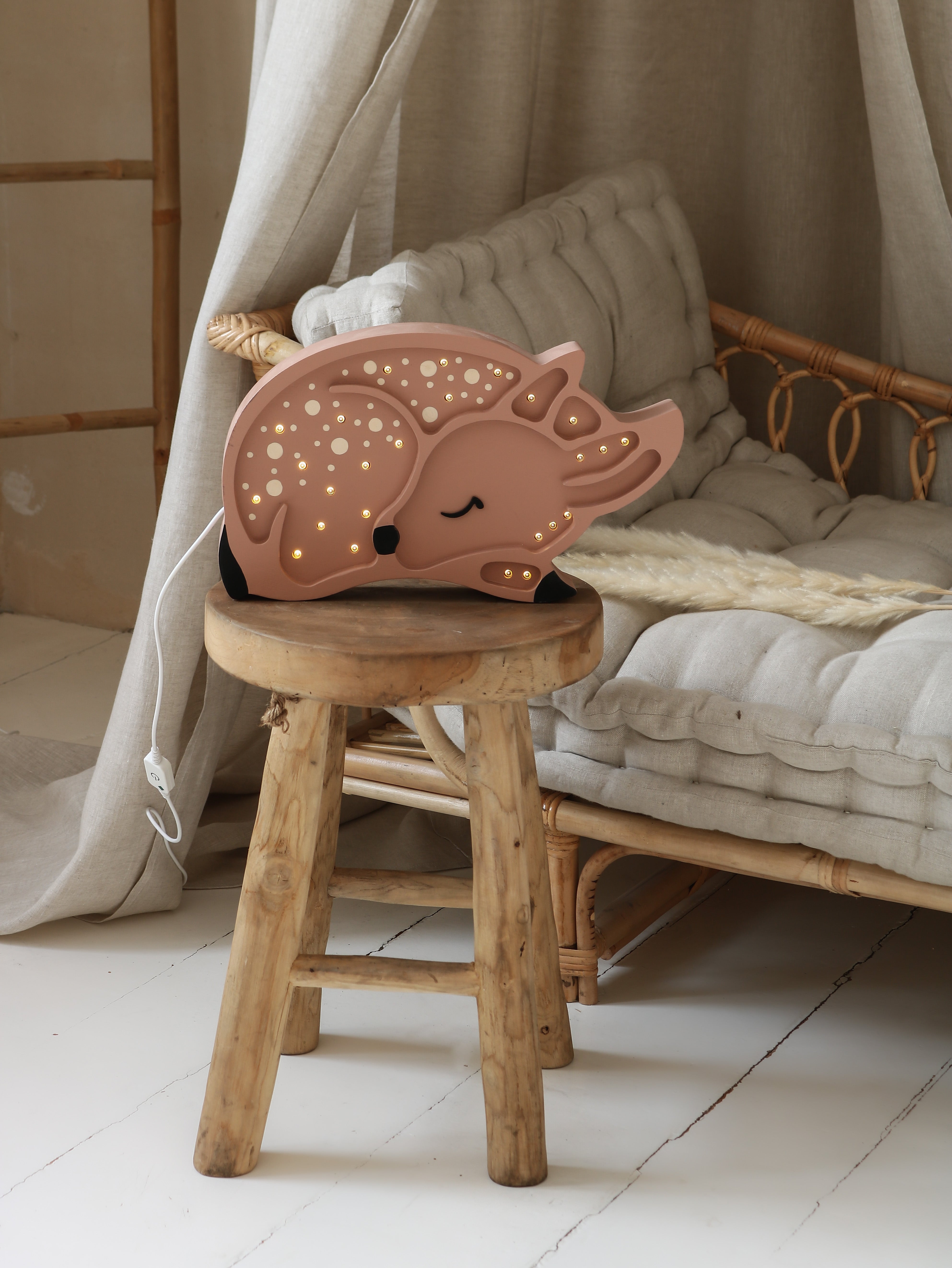 Forest Brown Deer Lamp – cozy wooden kids night light for bedtime
