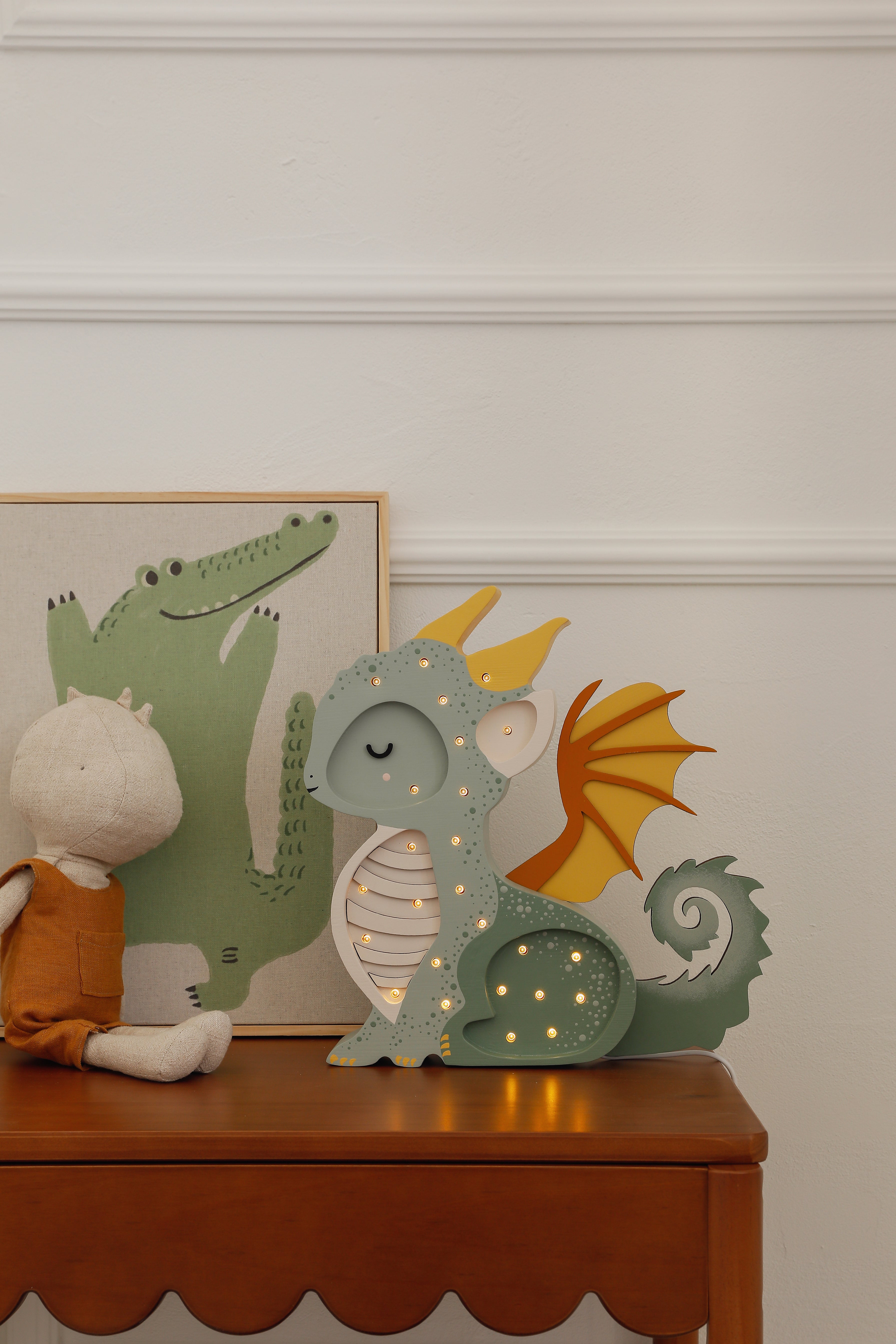 Eco-friendly Hunter Green Dragon Lamp adding magic to children’s rooms