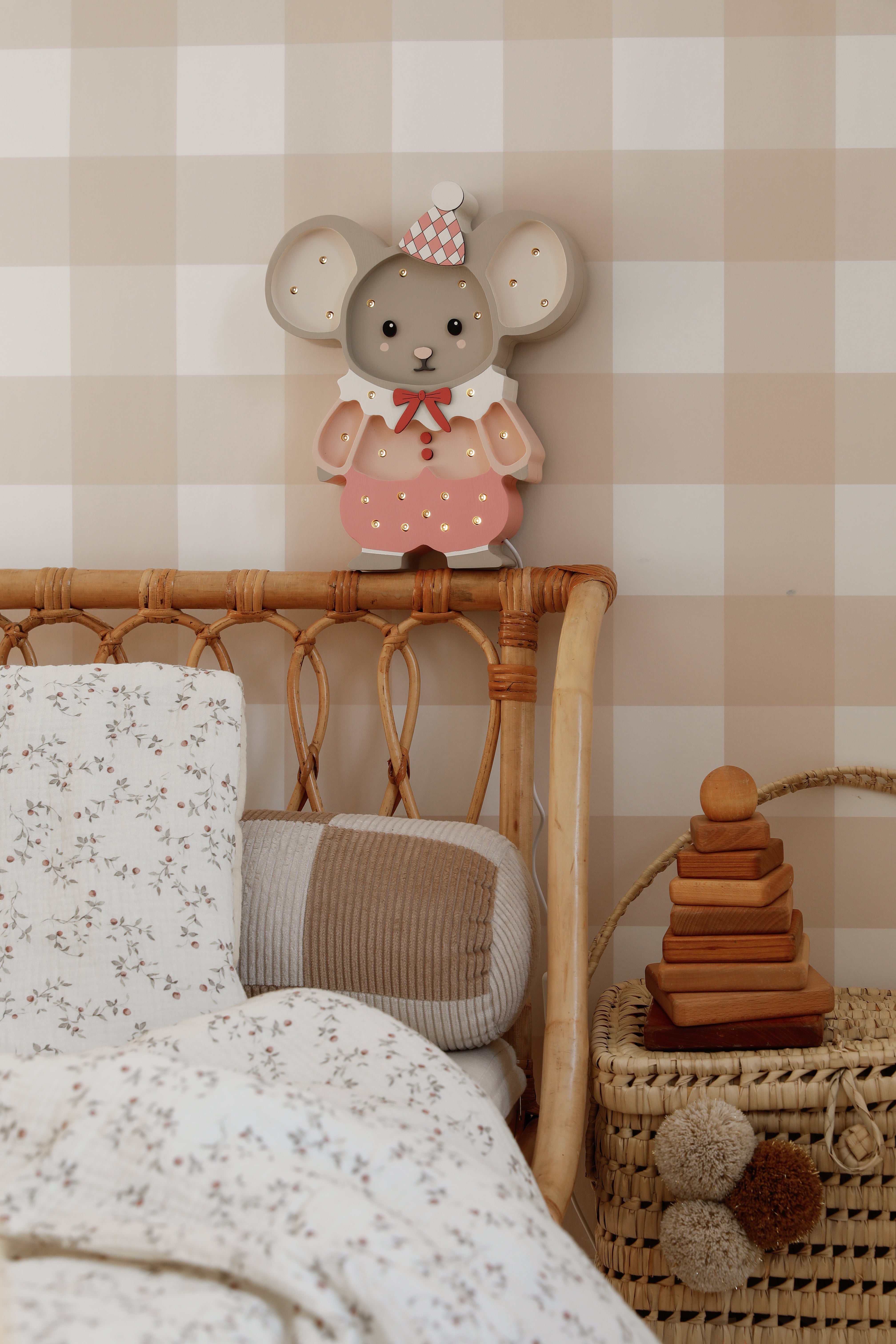 Wooden Pink Felix the Mouse Lamp with remote control feature