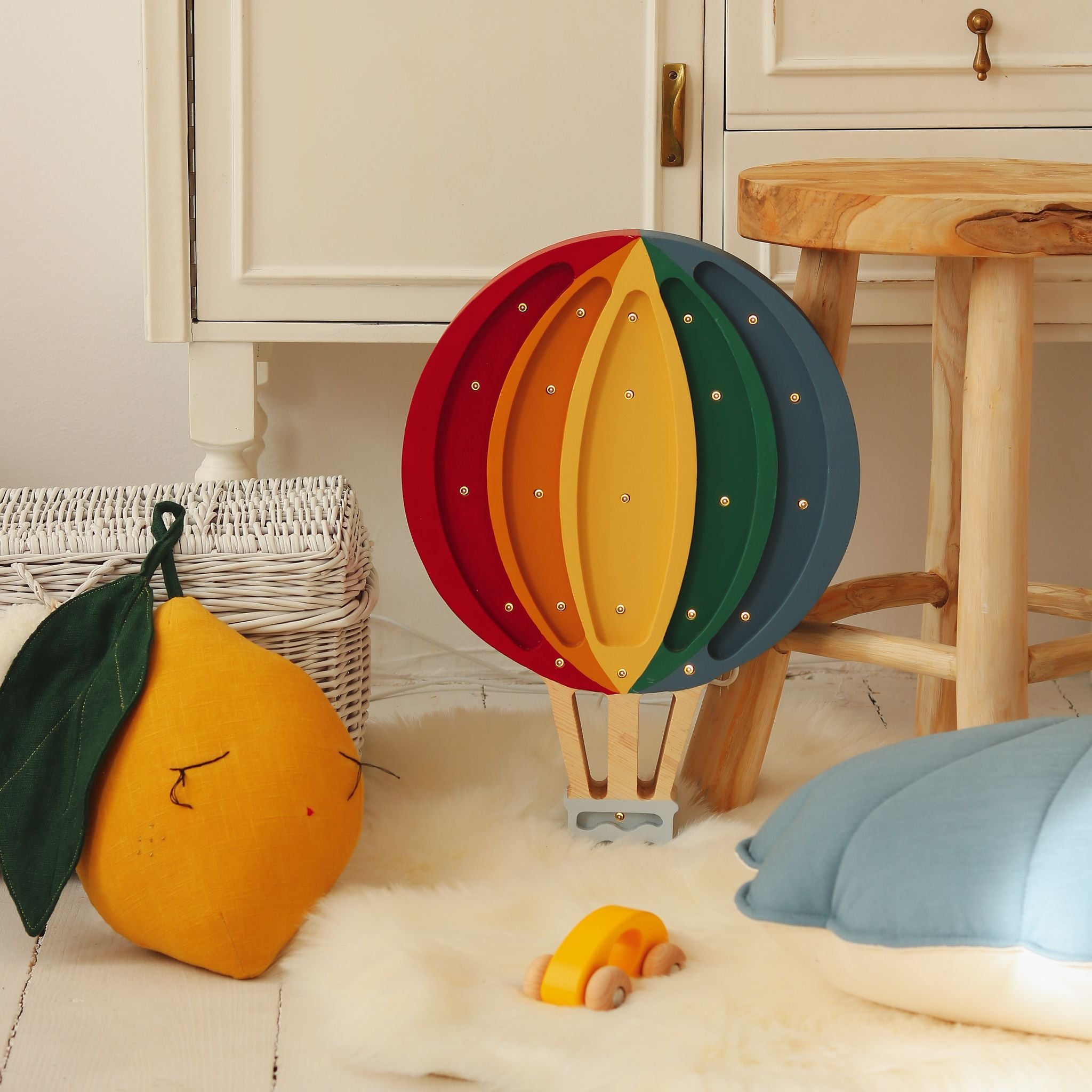 Little Lights How Air Balloon night light multicolor in a kid's playroom
