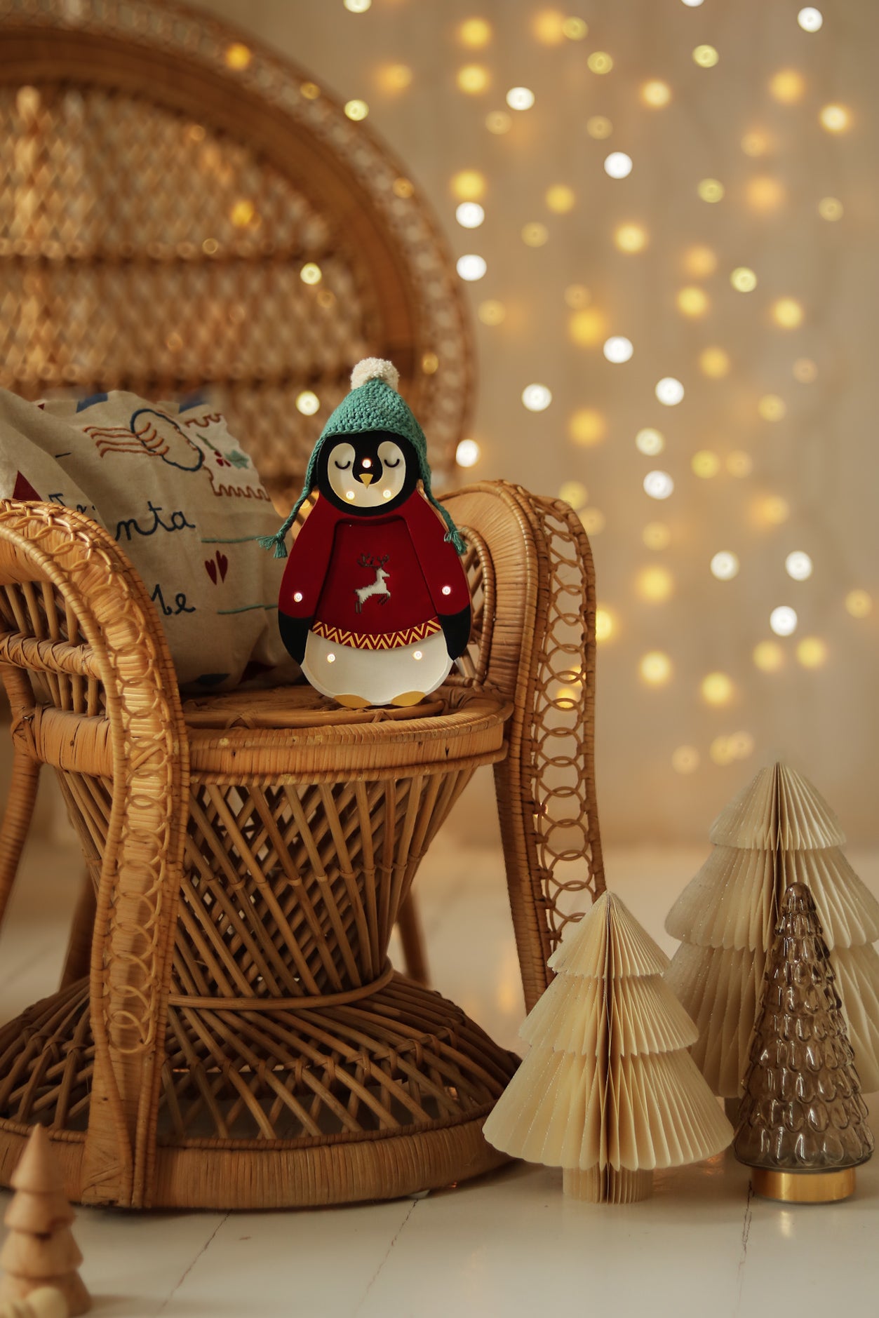 Mini Red Penguin Lamp, playful holiday light and perfect Christmas gift for little ones