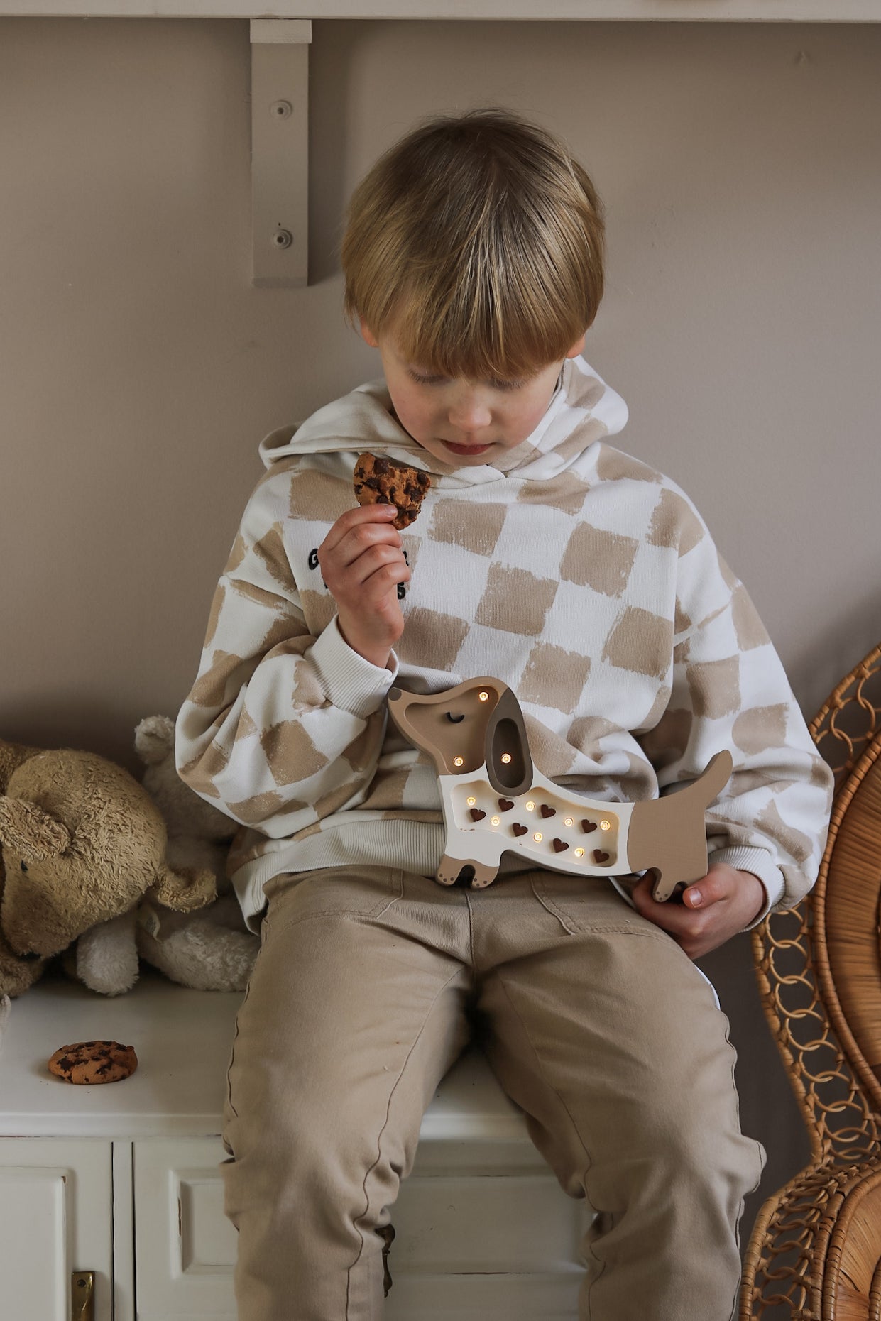 Little Lights Mini Puppy Lamp Chocolate Heart — handmade dimmable LED lamp, cozy nursery décor