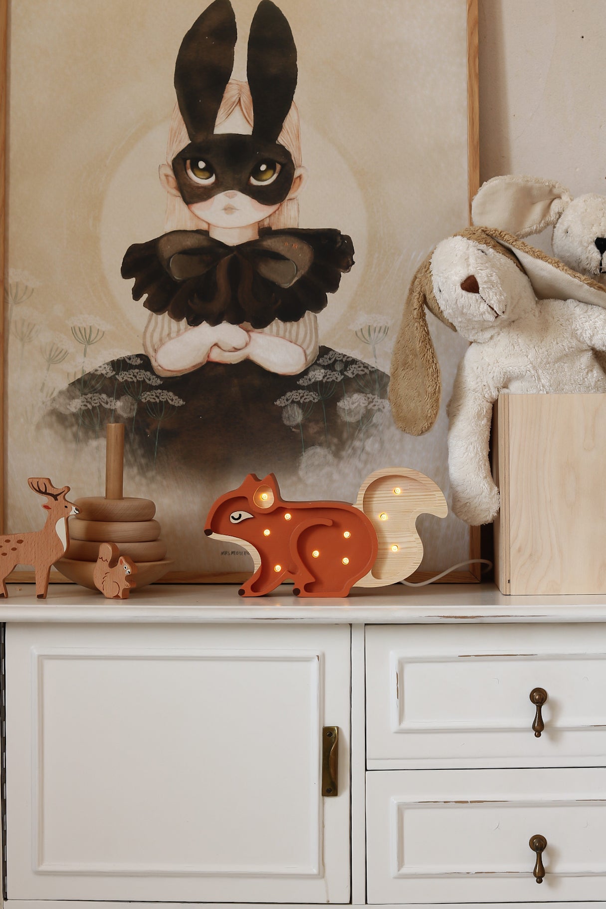 Little Lights Mini Squirrel Lamp — dimmable wooden LED lamp perfect for creating soft nighttime lighting in kids’ rooms