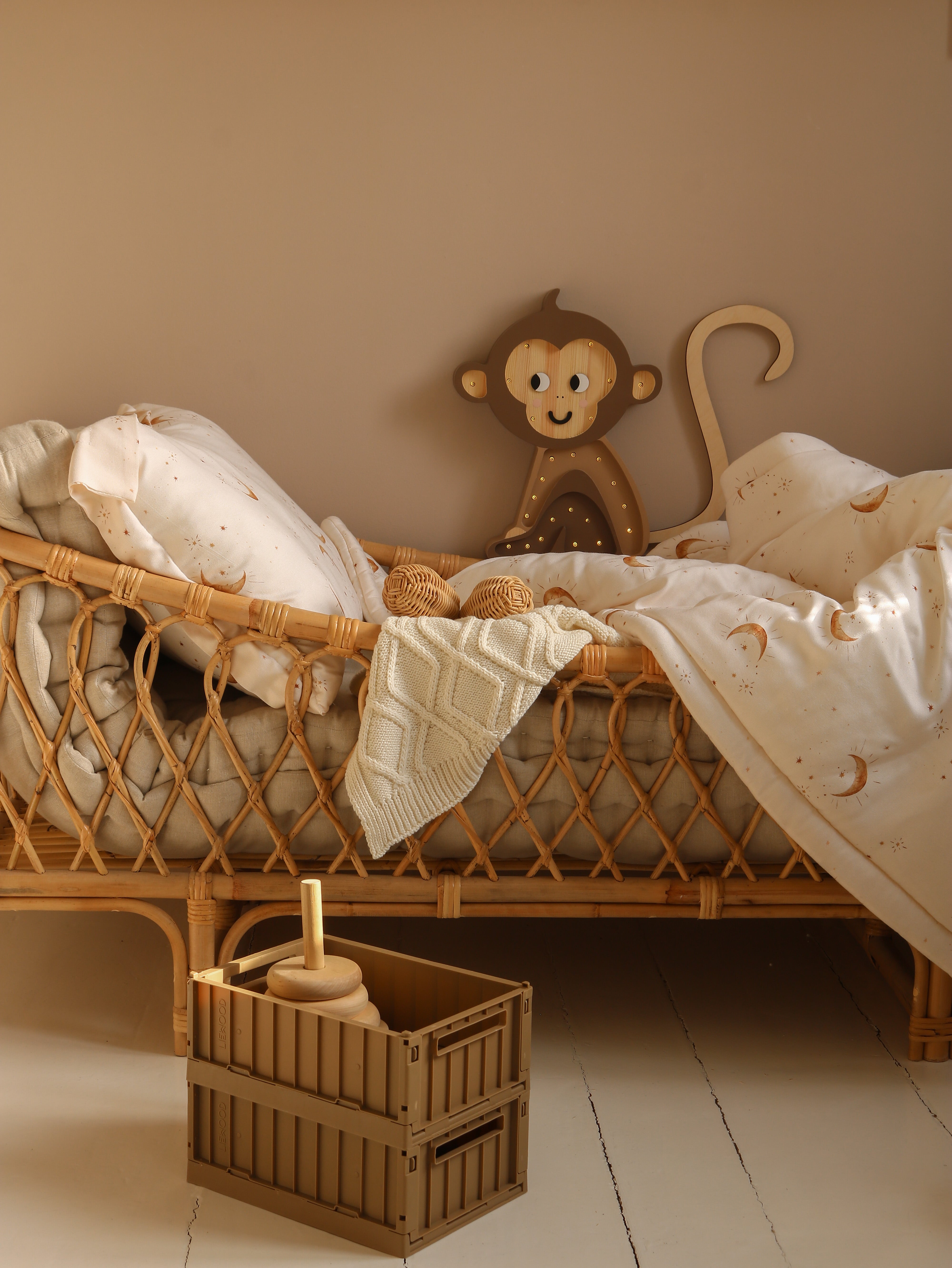 Little Lights Monkey Lamp Jungle Brown — handmade dimmable LED lamp with remote, cozy nursery lighting for babies and kids