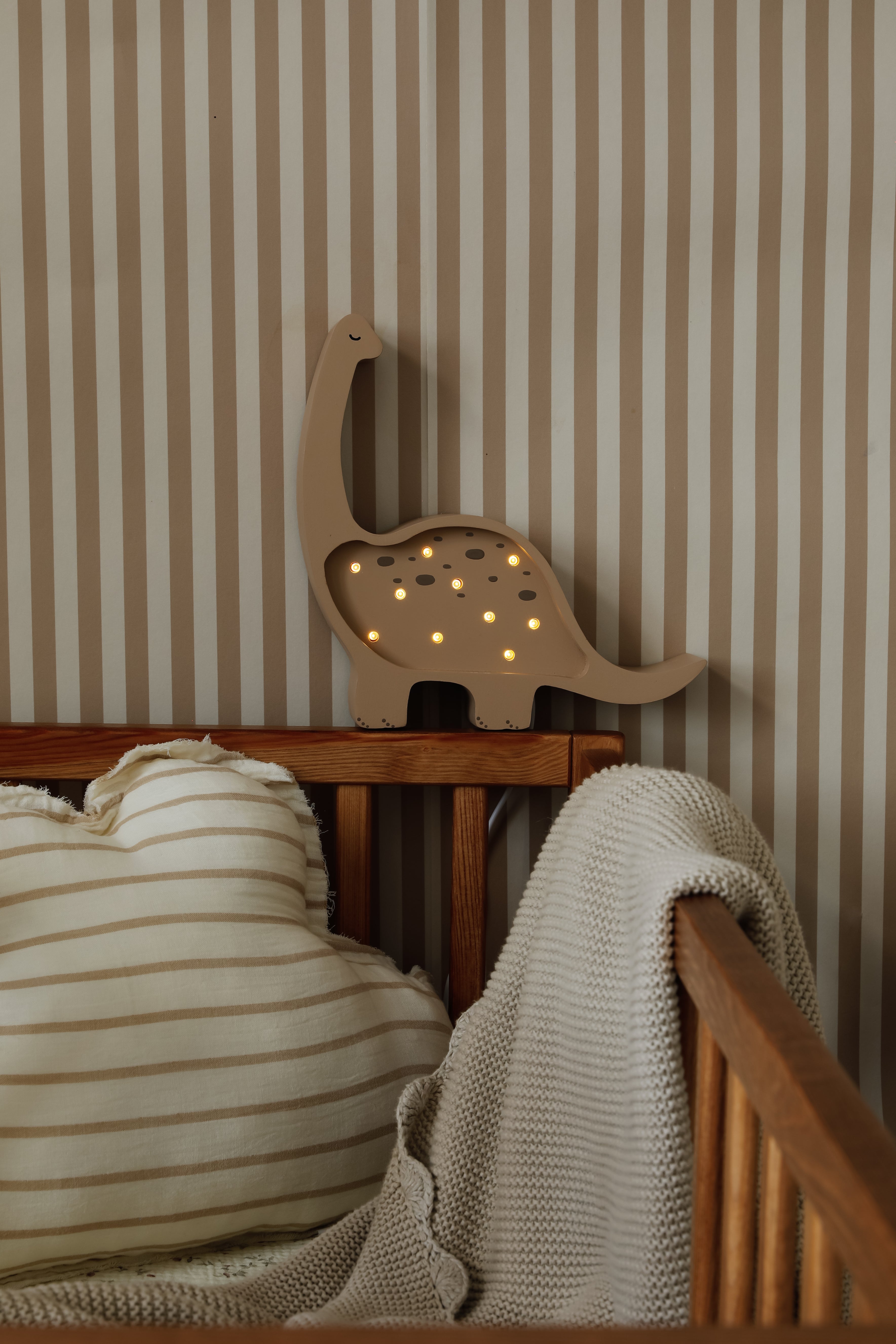 Handcrafted coffee-colored dinosaur lamp – unique wooden baby gift